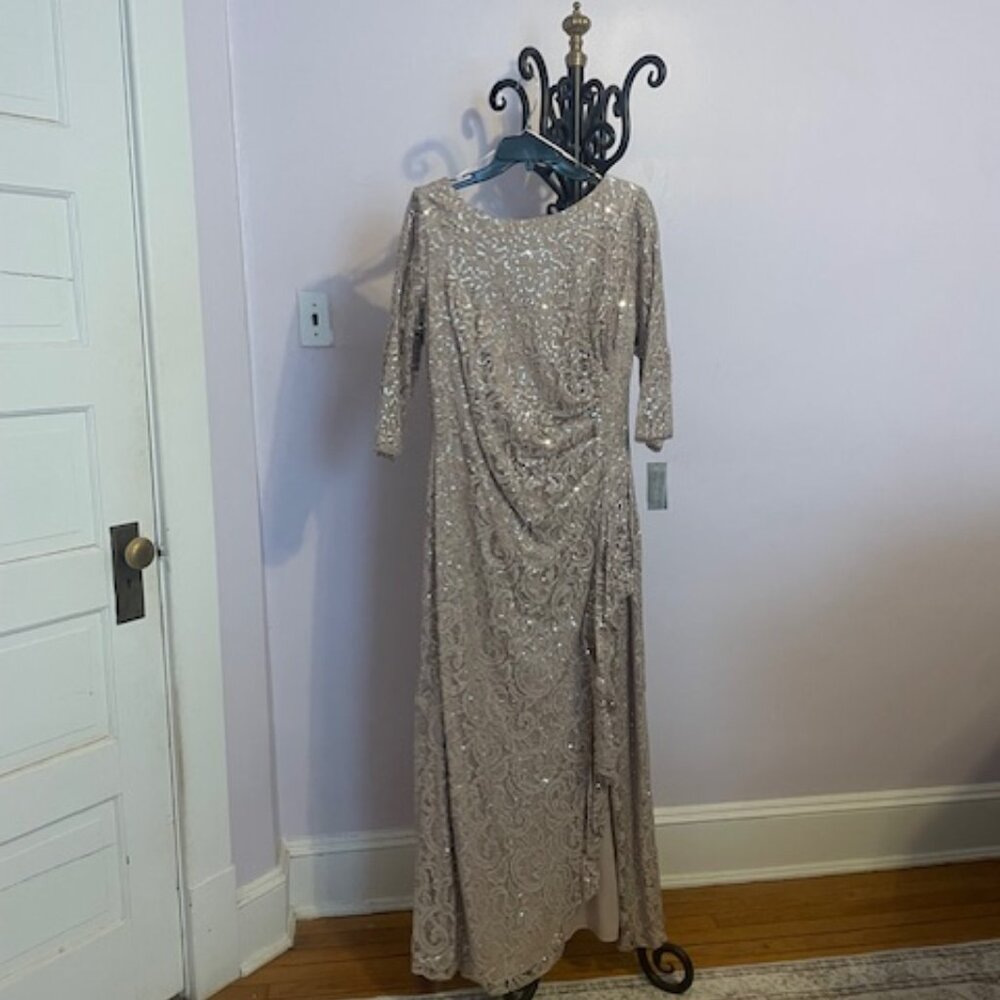 NWT - ALEX EVENINGS, buff/gold sequined long dress w/3 quarter length sleeves